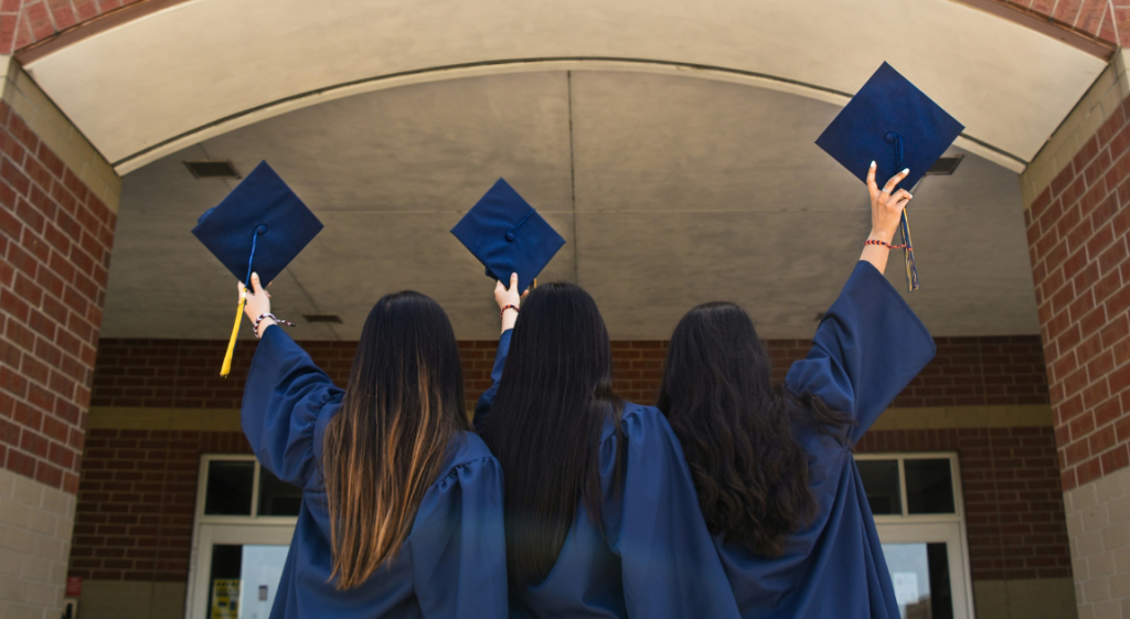 How to start an online school: a brief guide and 5 tips